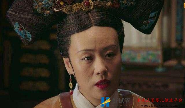 做9次试管婴儿未成功,嫁给大11岁美籍导演,而她天生没子宫离婚(图2) 做9次试管婴儿未成功,嫁给大11岁美籍导演,而她天生没子宫离婚(图2)