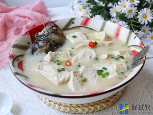 适合孕妇吃的十大滋补汤,详细做法也一并附上(图2) 孕妇和鲫鱼豆腐汤可以补钙